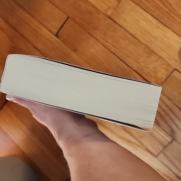 What to Expect when you are expecting.  5th edition. - Picture 3 of 5